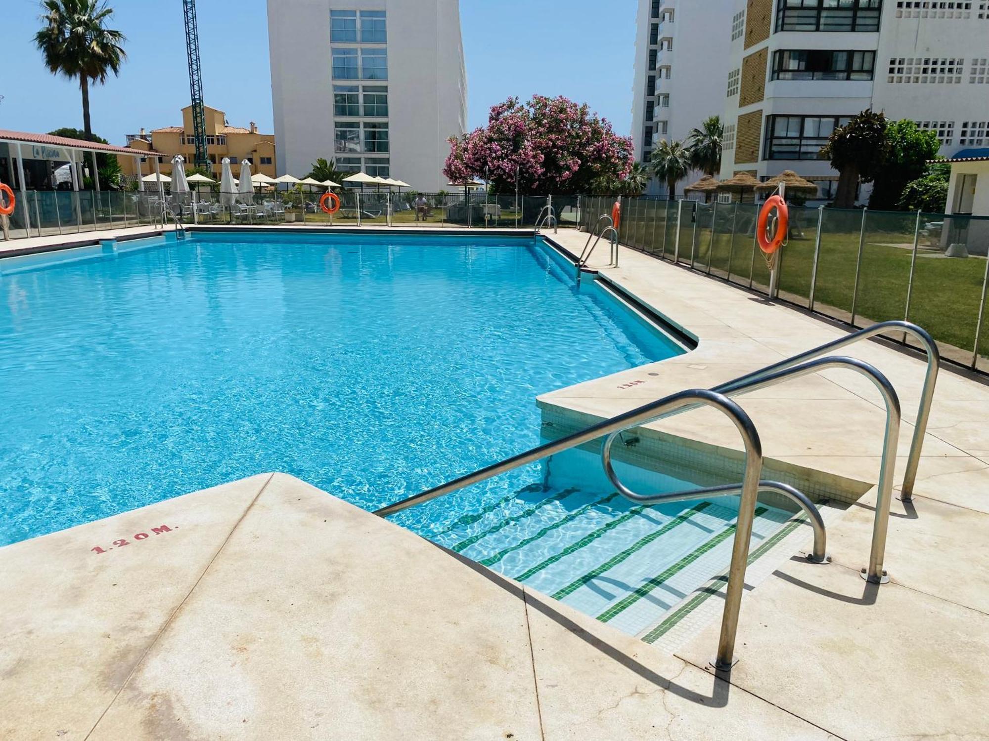 בנאלמדנה Apartamentos Ms Pepita מראה חיצוני תמונה